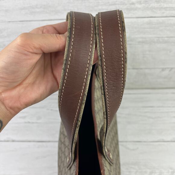 Authentic Gucci Web Loop Tote in GG Supreme Canvas and Leather - Picture 4 of 12